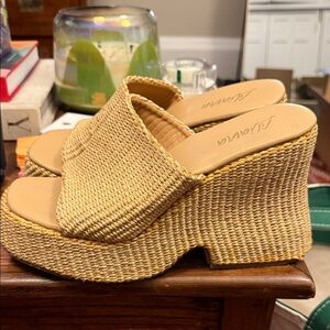 Women's Woven Tan Wedges